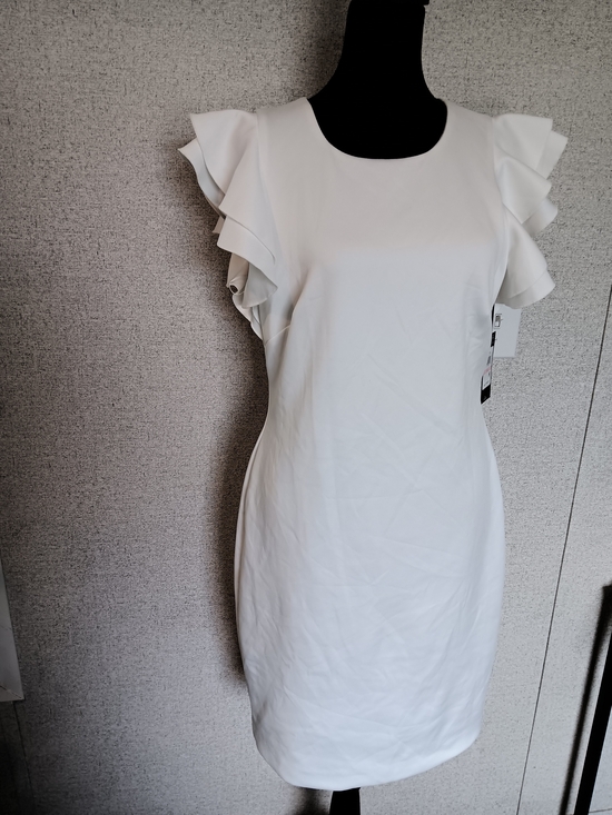 Tommy Hilfiger Dresses & Skirts - Tommy Hilfiger White Ruffle Sleeve Sheath Dress In Size 10